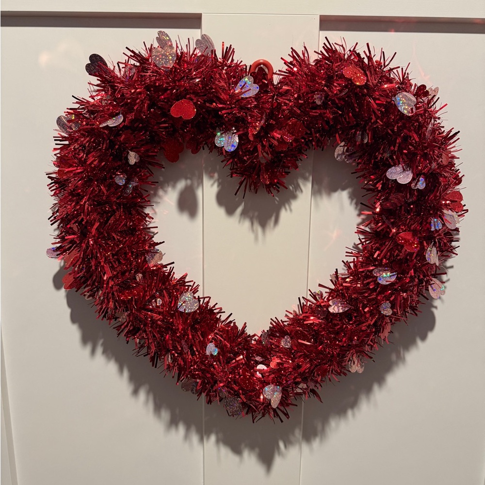 Valentine tinsel heart  3 wreaths